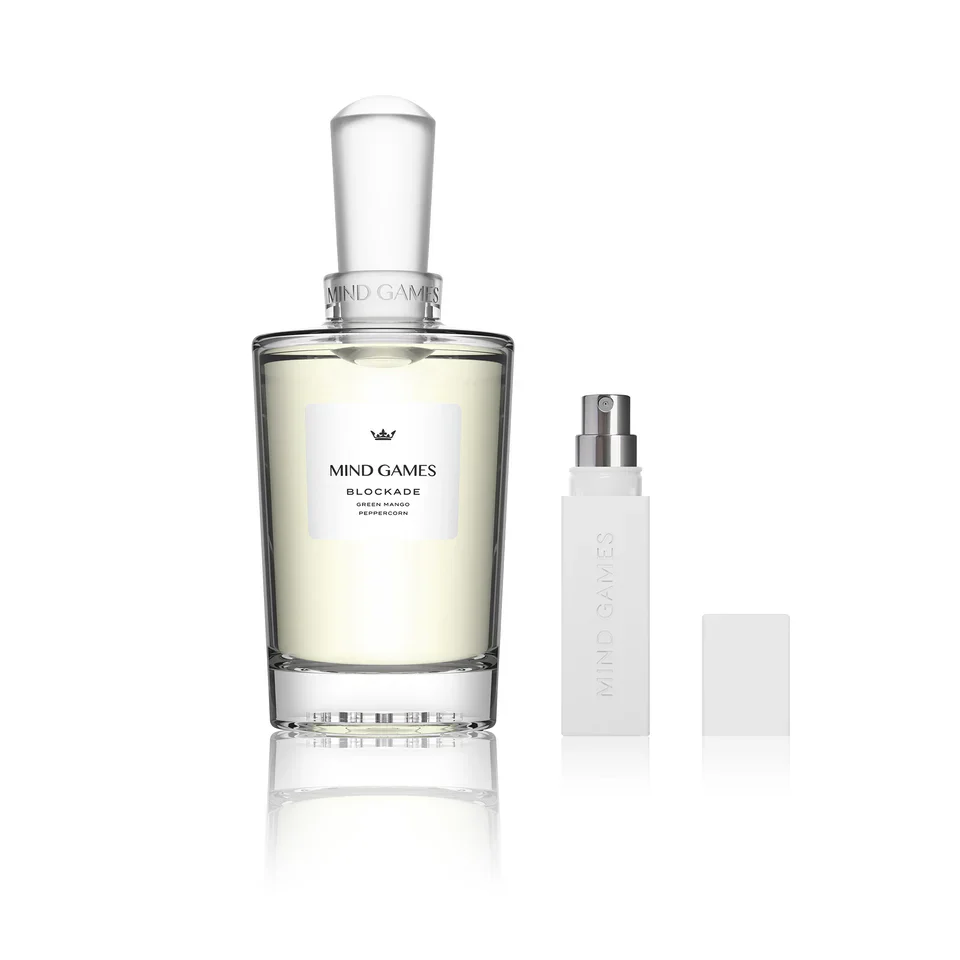 Blockade Limited Edition Crystal Decanter Set 225ml - Image 4