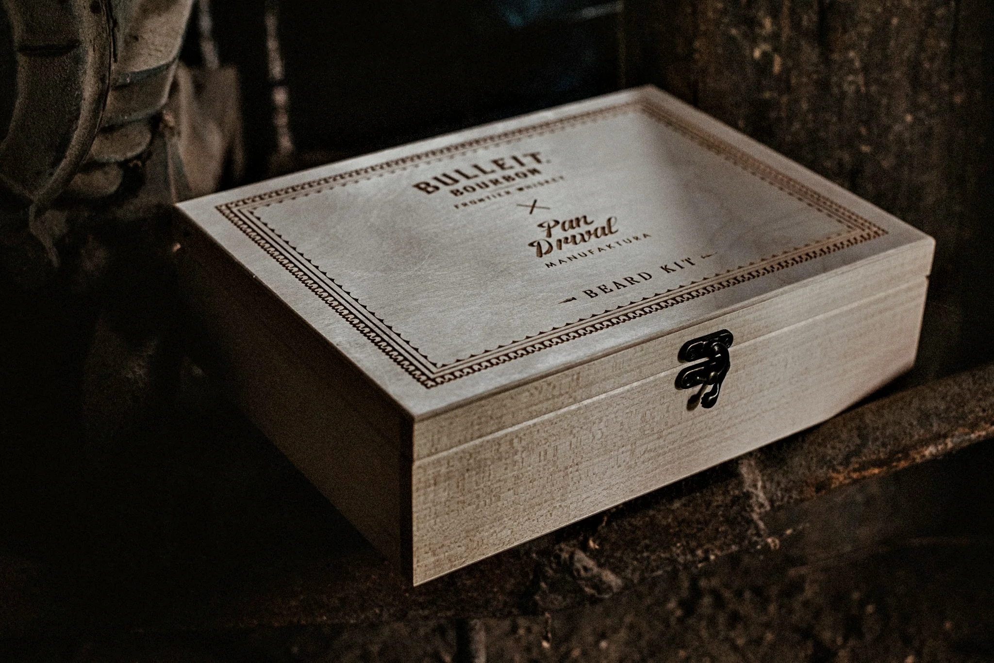 Bulleit Bourbon Pan Drwal Skjeggsett (Gavesett) - Image 4