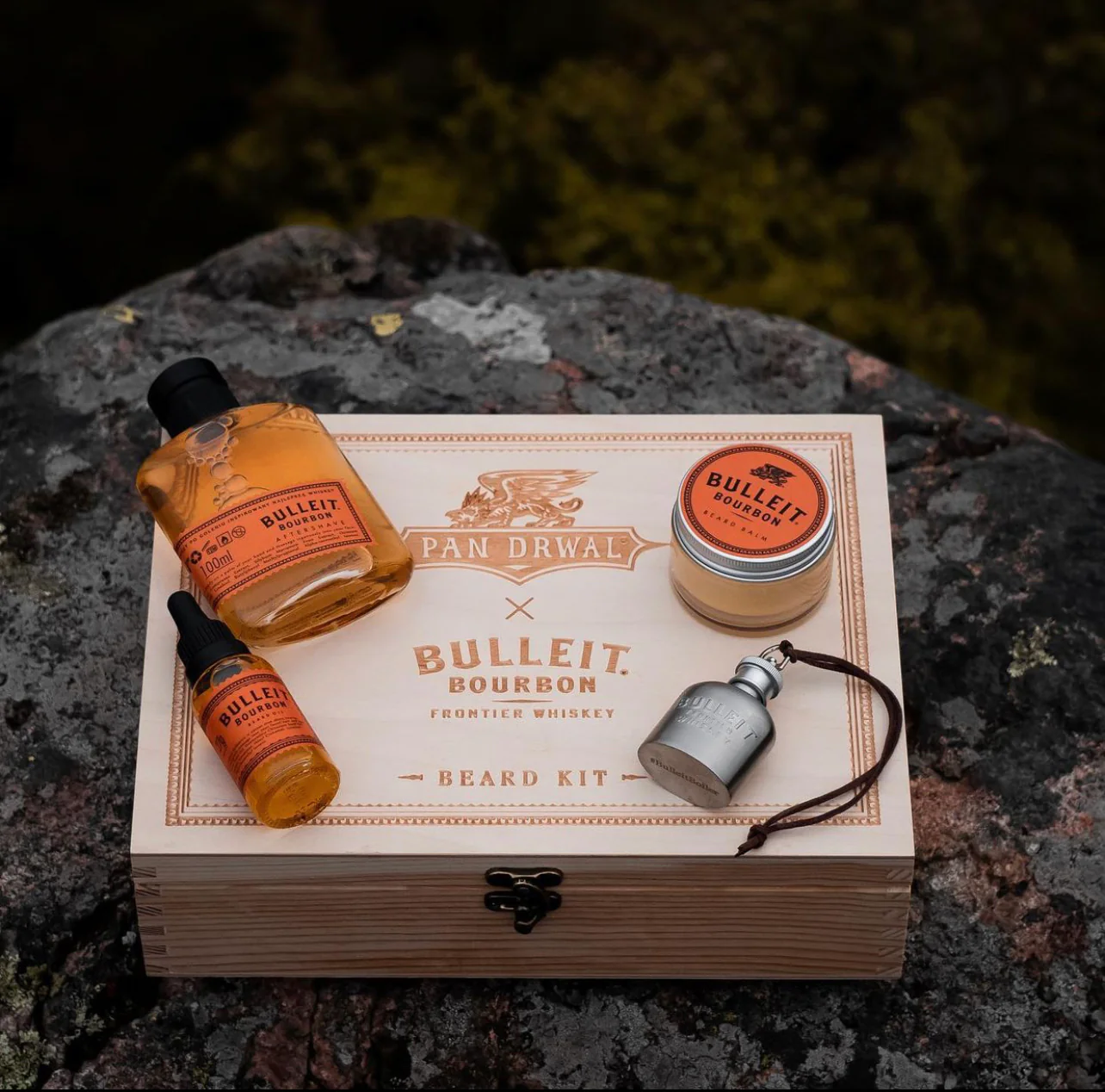 Bulleit Bourbon Pan Drwal Skjeggsett (Gavesett) - Image 7