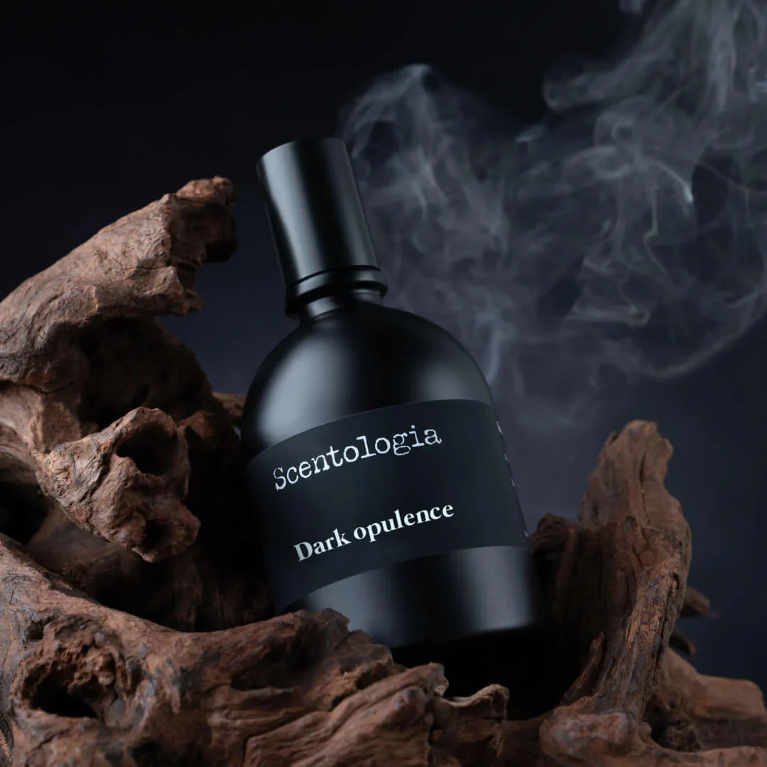 Dark Opulence Scentologia Extrait de Parfum Sample - Image 4