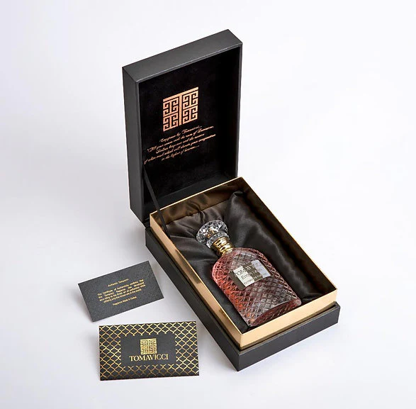 Empyrean Tomavicci Extrait de Parfum Sample - Image 2