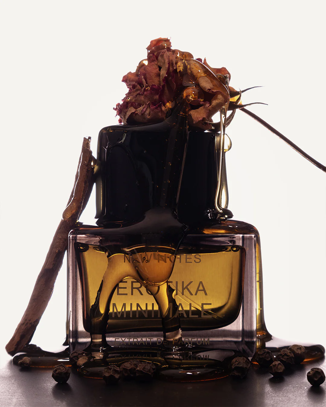 Erotika Minimale New Notes Extrait De Parfum - Image 7