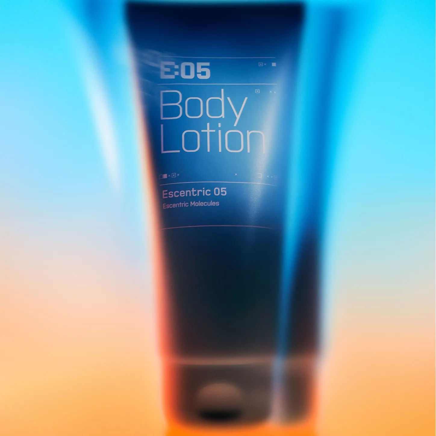 Escentric 05 Escentric Molecules Body Lotion 200ml - Image 4