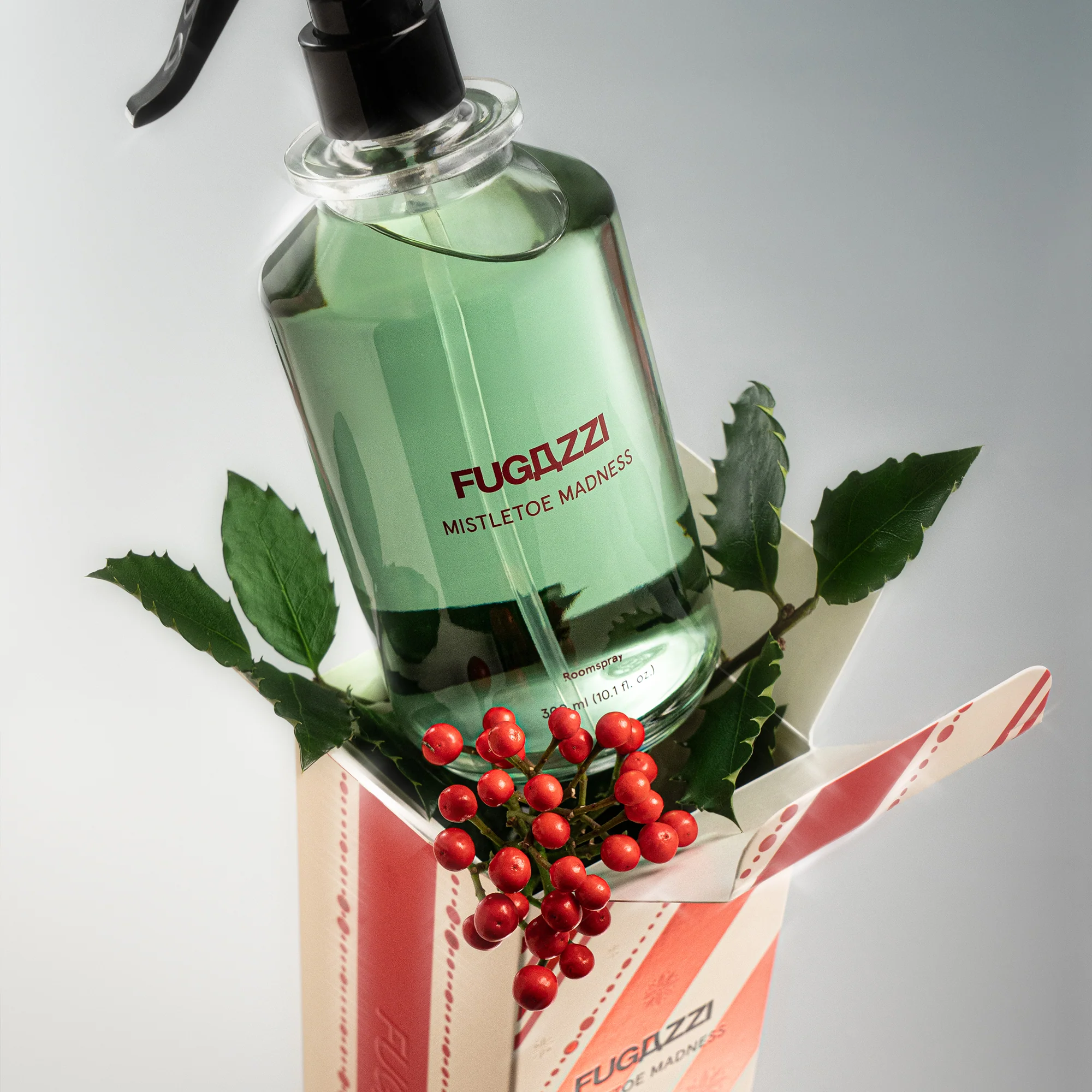 Fugazzi Mistletoe Madness Room Spray 300ml - Image 3