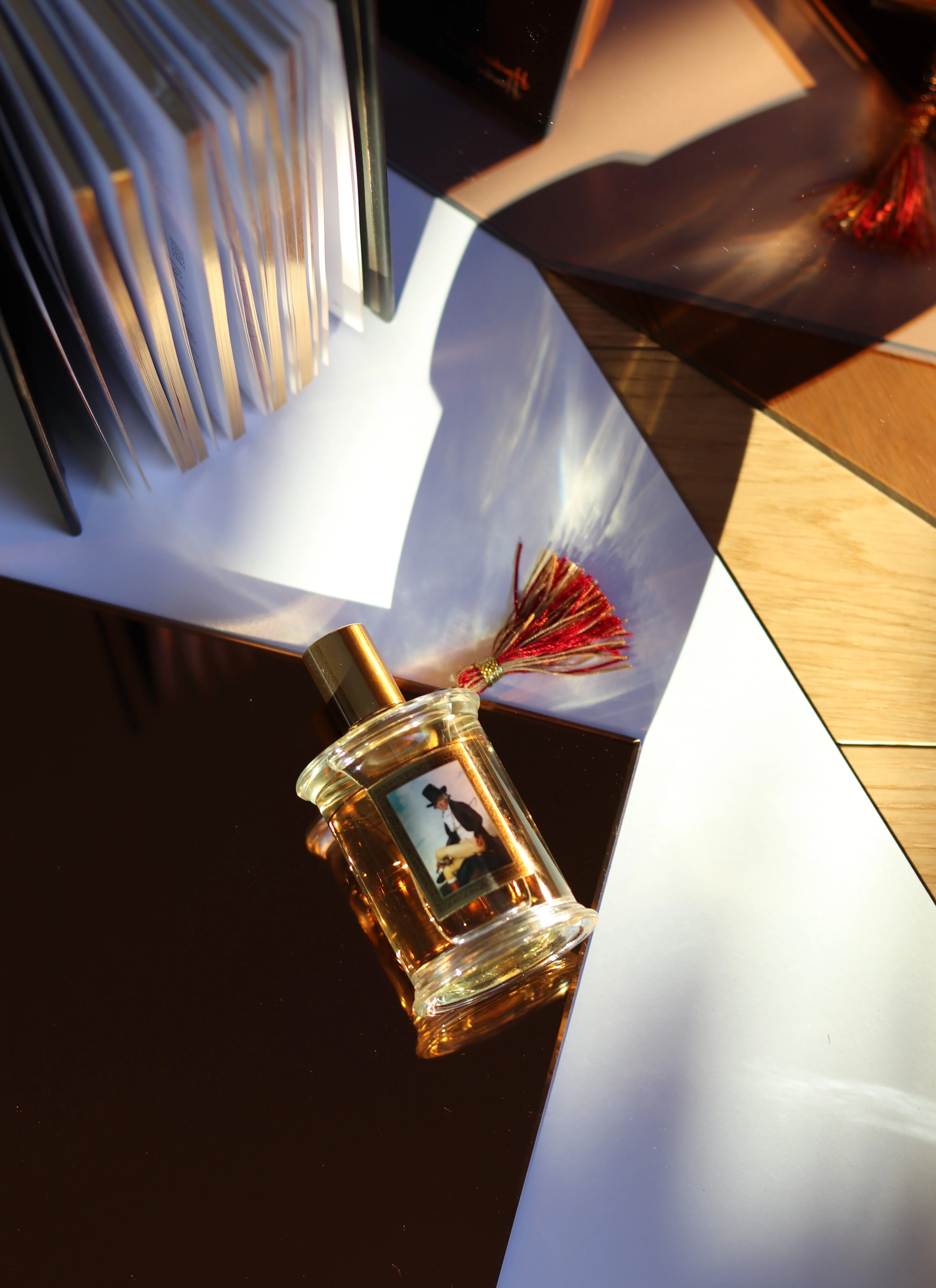 L'Elegant MDCI Parfums Eau de Parfum Sample - Image 3