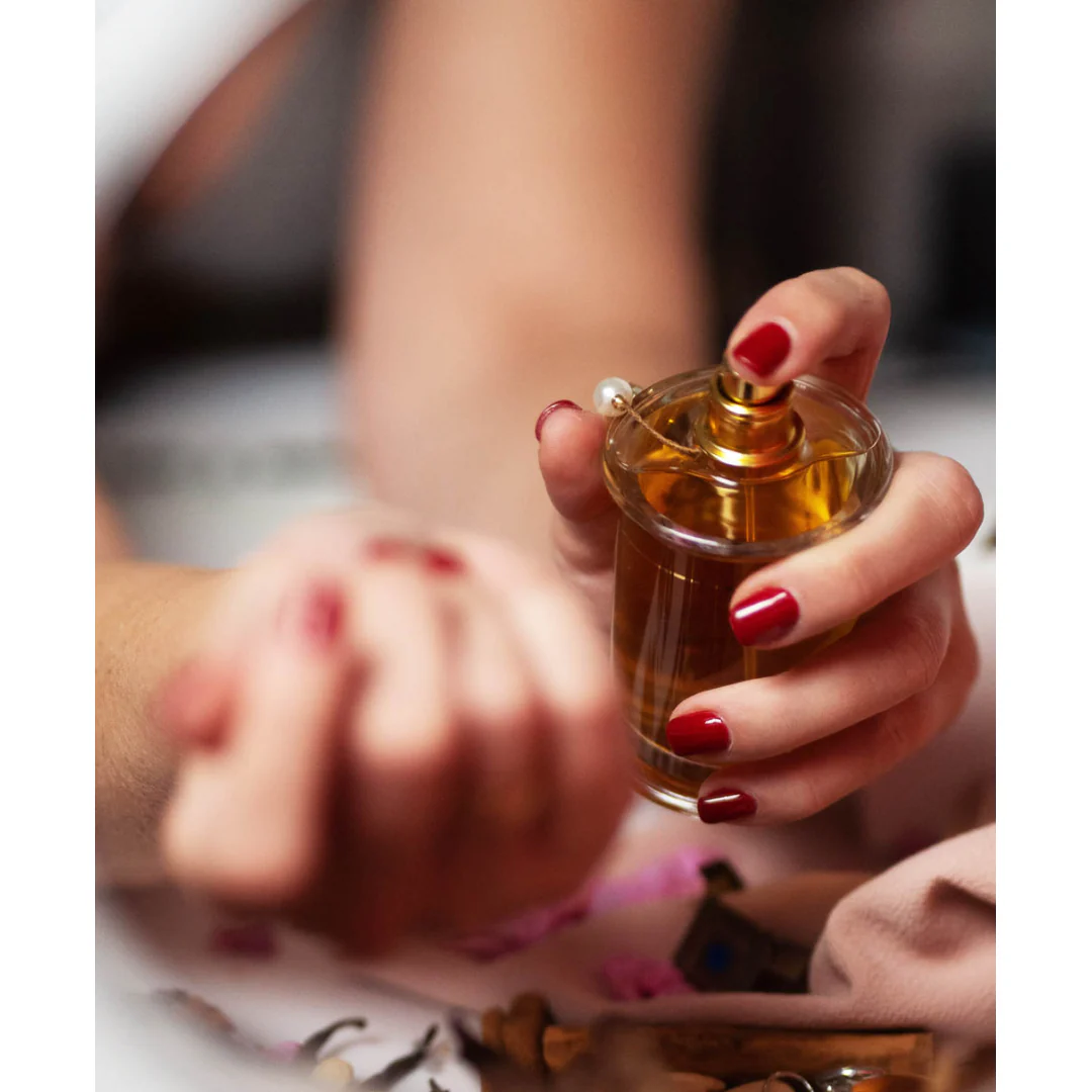 Les Indes Galantes MDCI Parfums Eau de Parfum Sample - Image 6