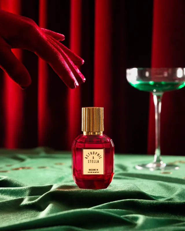 Madame M Astrophil & Stella Extrait de Parfum Sample 2ml - Image 3