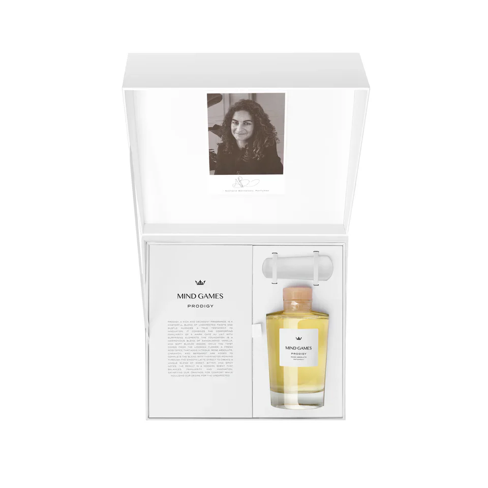 Prodigy Limited Edition Crystal Decanter Set 225ml - Image 4