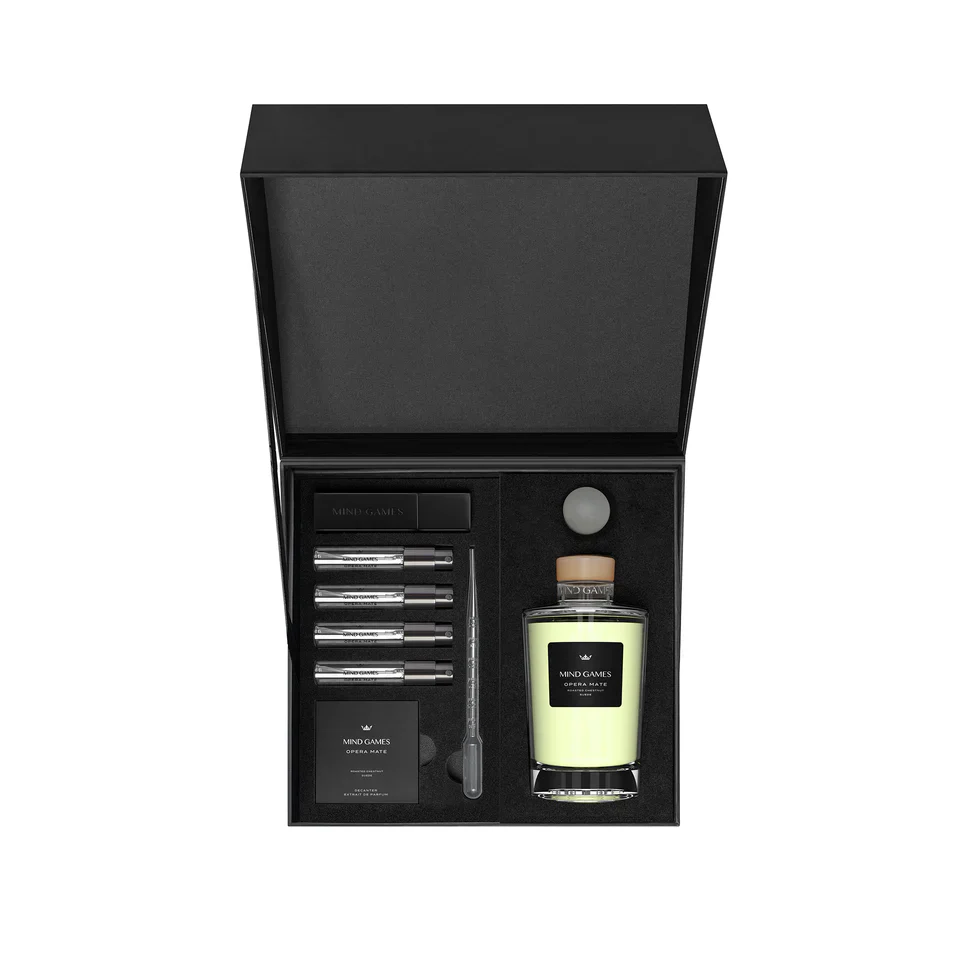 Opera Mate Limited Edition Crystal Decanter Set 225ml - Image 3