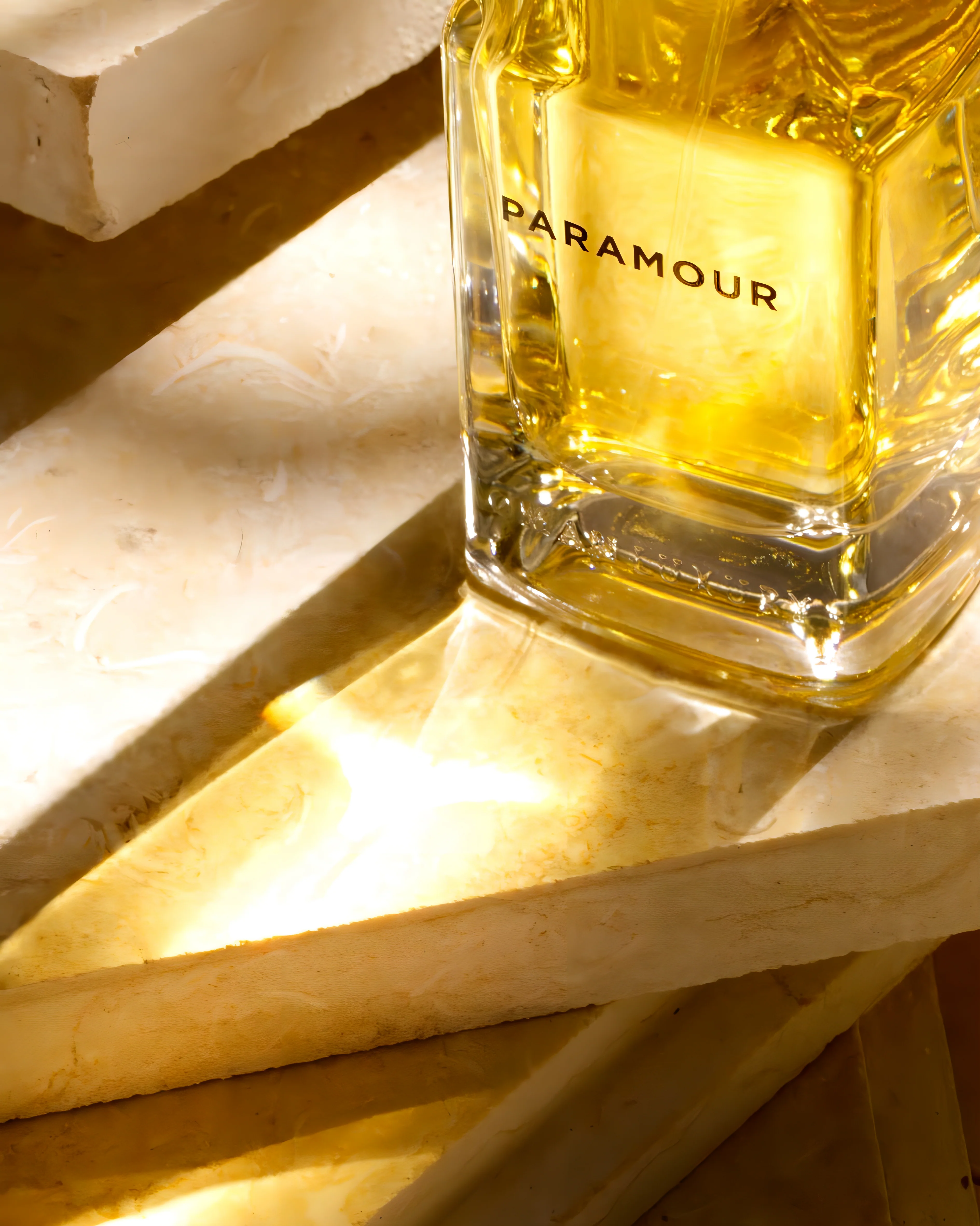 Paramour Oman Luxury Eau de Parfum 100ml - Image 4