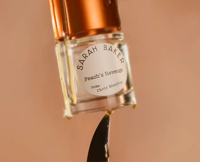Peach's Revenge Sarah Baker Extrait De Parfum - Image 3