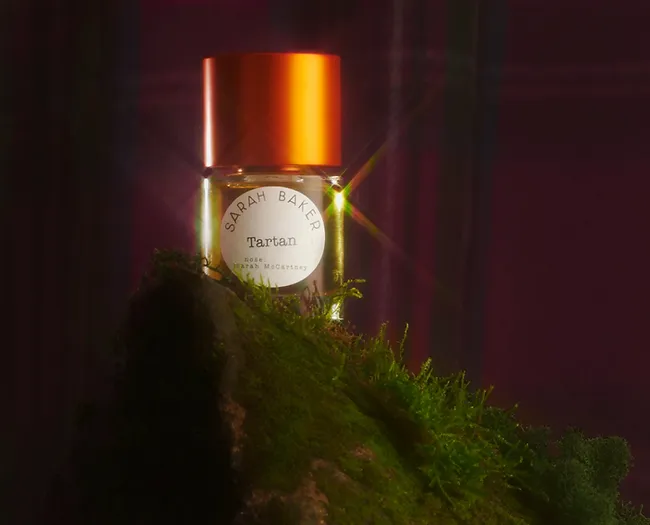 Tartan Sarah Baker Extrait De Parfum Sample 2ml - Image 3