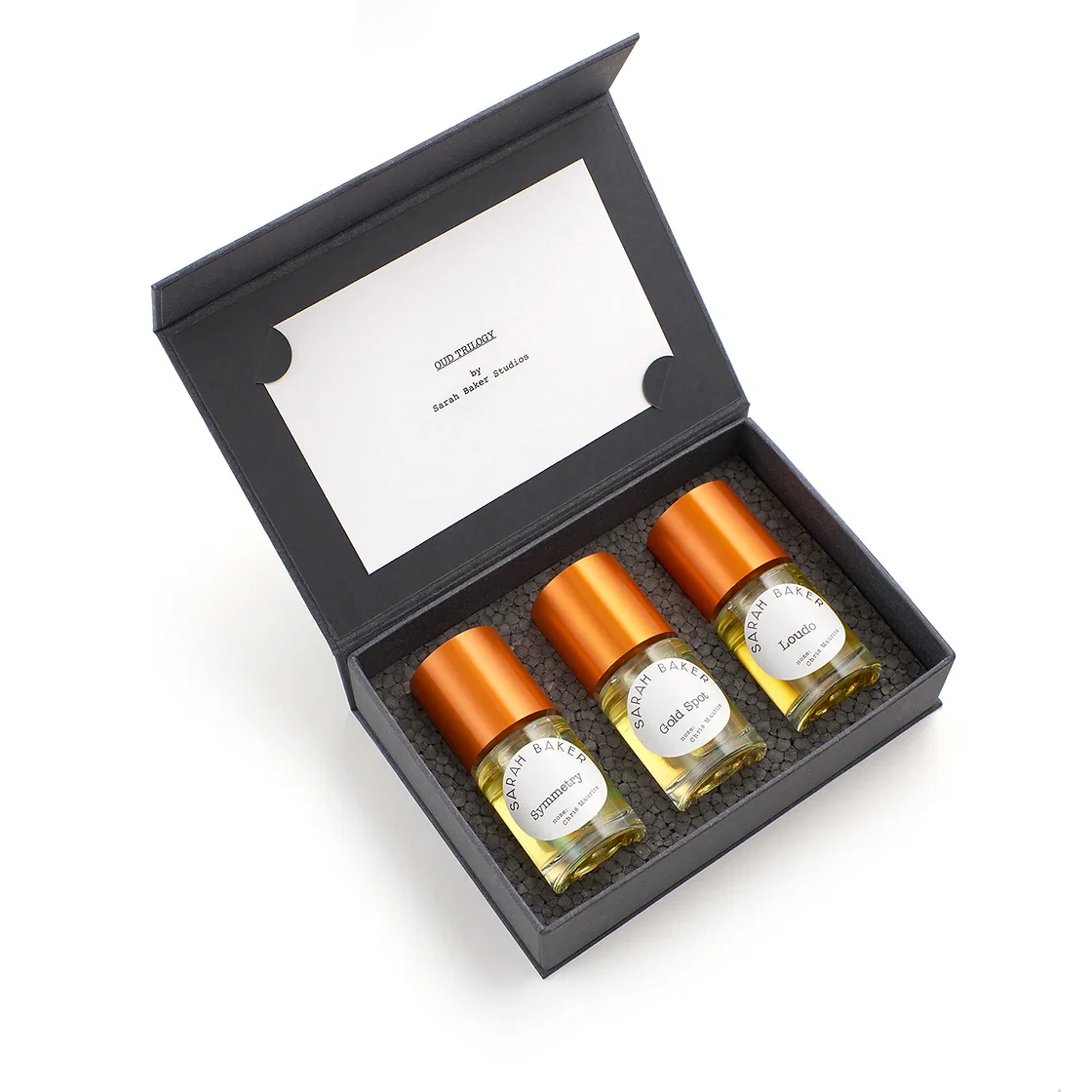 The Oud Trilogy Sarah Baker Set 3x30ml - Image 2