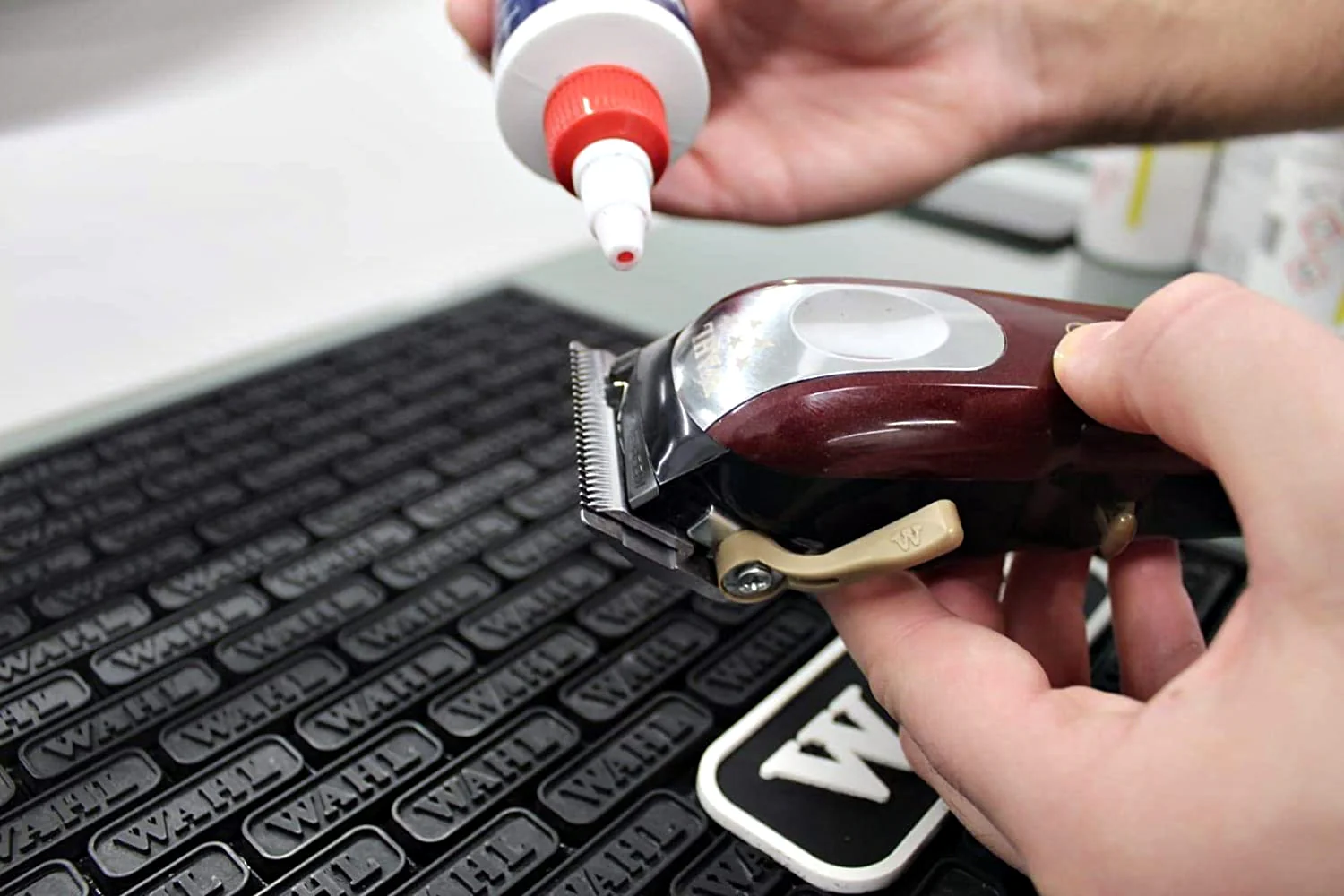Wahl Professional Magic Clip Hårklipper & Skjeggtrimmer Trådløs - Image 5