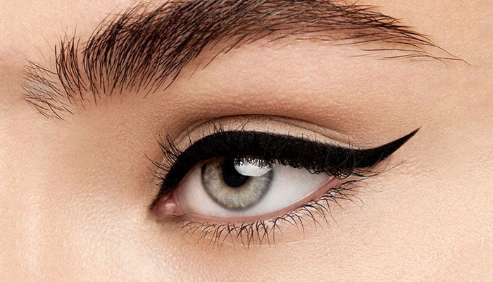 Waterproof Liquid Eyeliner – Long Lasting Intense Black - Image 3